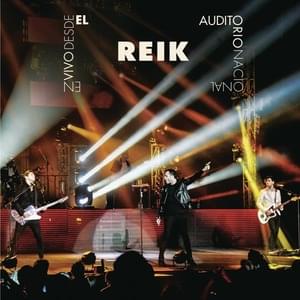 Con la Cara en Alto - Reik