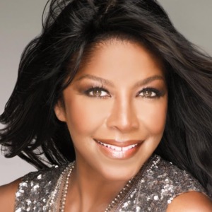 Bridge Over Troubled Water (Live) - Natalie Cole (Ft. Whitney Houston)