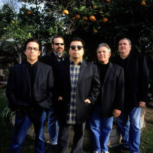 Huelga en general (feat. Carmen Moreno & Steve Salas) - Los Lobos