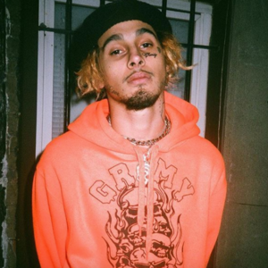 Bitch - ​​wifisfuneral