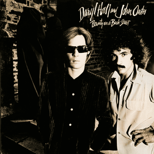 The Girl Who Used to Be - Daryl Hall & John Oates