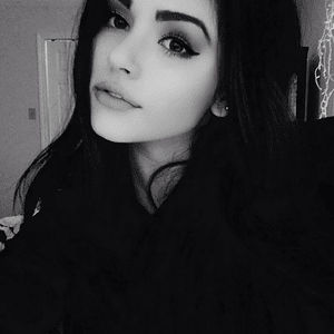 Couple Of Kids - Maggie Lindemann