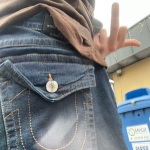 my pants be falling - M3wk4 (Ft. lungskull)