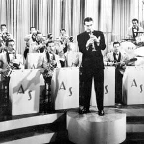 Begin the Beguine - Artie Shaw and His Orchestra