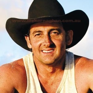 Spirit of the Anzacs - Lee Kernaghan (Ft. Guy Sebastian, Jessica Mauboy, Shannon Noll & Sheppard)