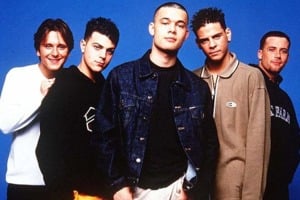 Greatest hits megamix - jewels & stone remix - 5ive