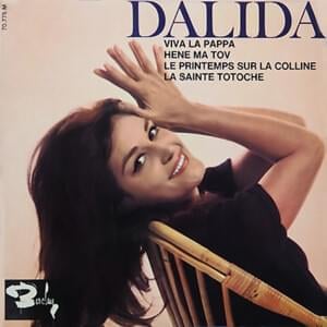 Le printemps sur la colline - Dalida