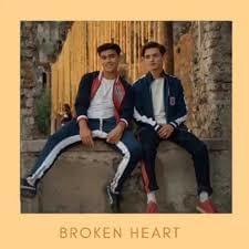 Broken Heart (Acoustic) - Now United