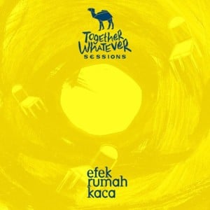 Debu-Debu Berterbangan (Live) - Efek Rumah Kaca