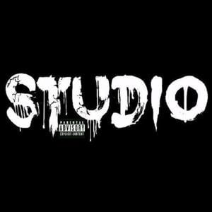 Studio - ScHoolboy Q (Ft. BJ the Chicago Kid)