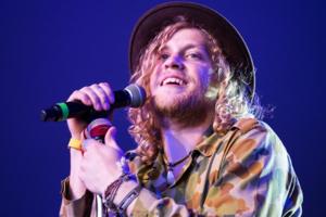 Contact high - live at spotify, ny/2012 - Allen Stone