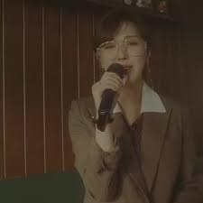 Light Me Up (La Rouge Ver.) - WENDY