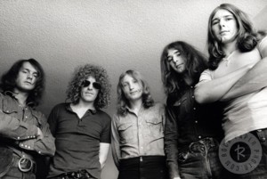 Henry & The H-Bomb - Mott the Hoople