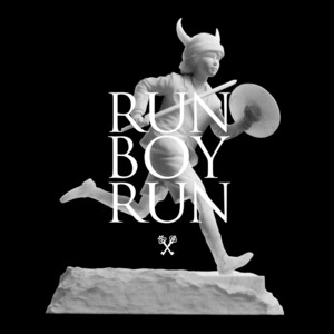 Woodkid - Run Boy Run (Deutsche Übersetzung) - Lyrxo Deutsche Übersetzungen