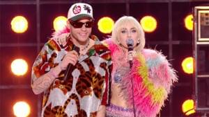 Miami - Miley Cyrus & Pete Davidson