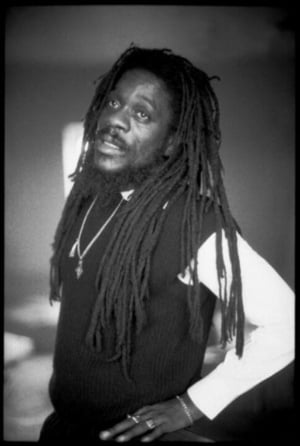 Queen Majesty - Dennis Brown