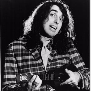 Tiptoe through the tulips - Tiny Tim