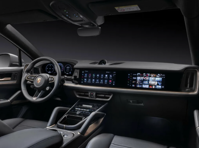 Porsche выступает против размещения крупных мультимедийных экранов в автомобилях