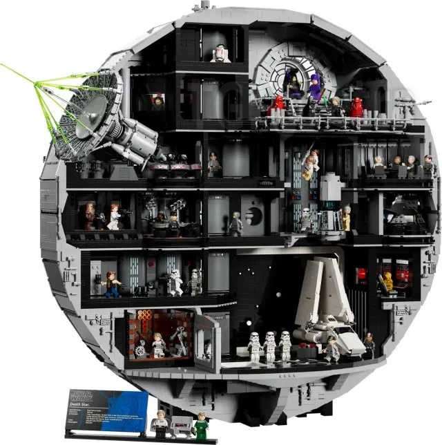 LEGO представила самый дорогой набор — огромную «Звезду смерти»
